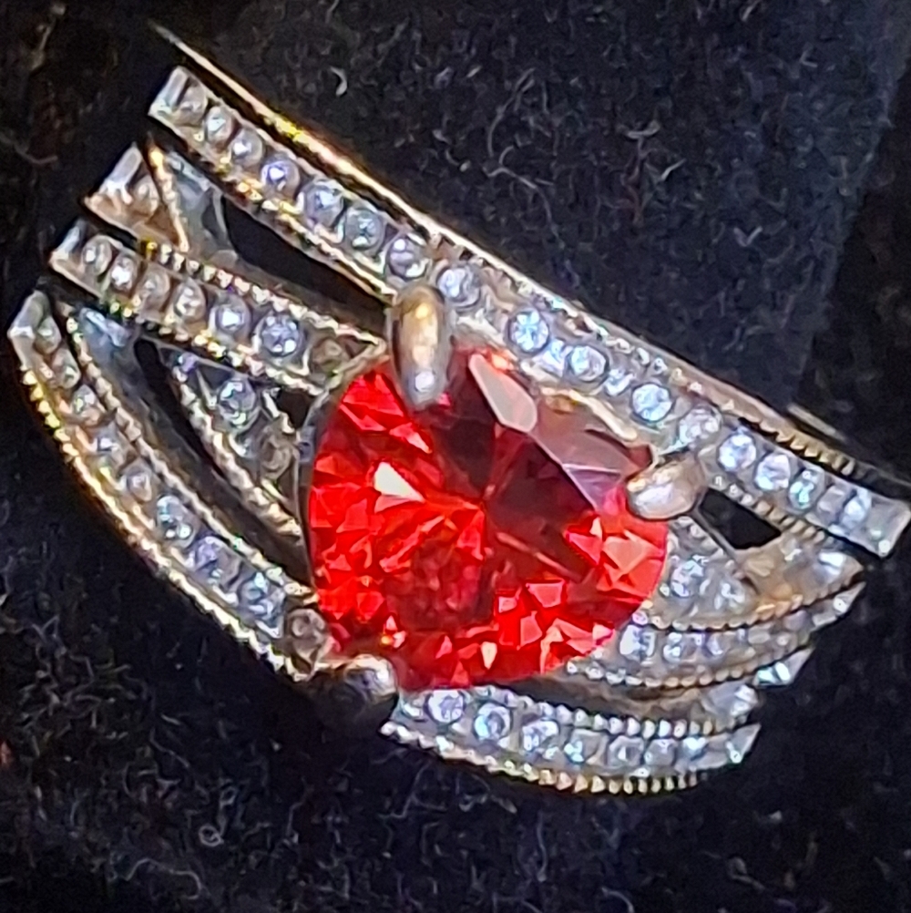 Elegant Silvertone Ring With Red Heart CZ Size 12